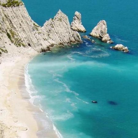 La Casa Al Mare Di Giulia Apartment Порто Потенца Пичена Екстериор снимка