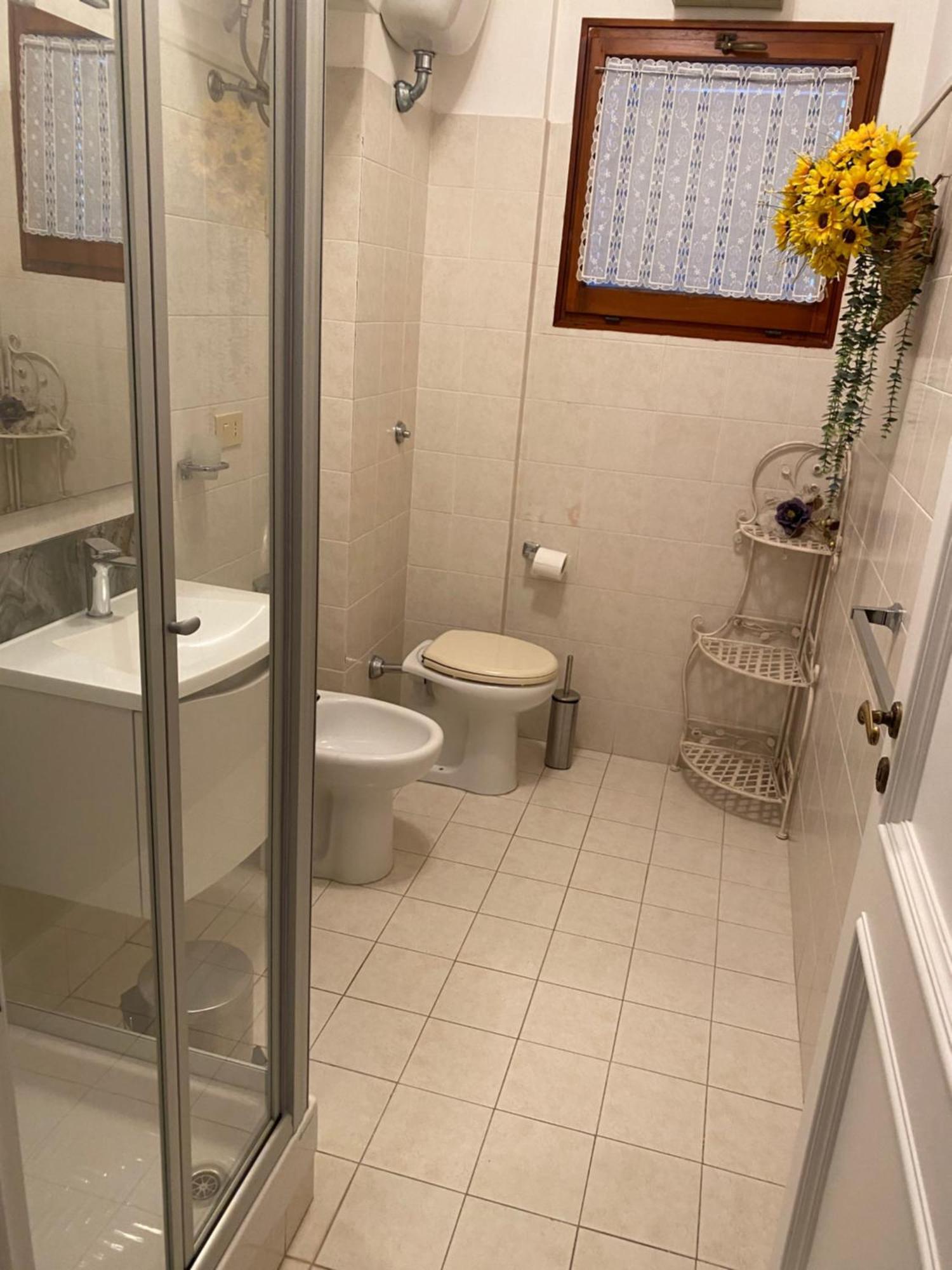La Casa Al Mare Di Giulia Apartment Порто Потенца Пичена Екстериор снимка